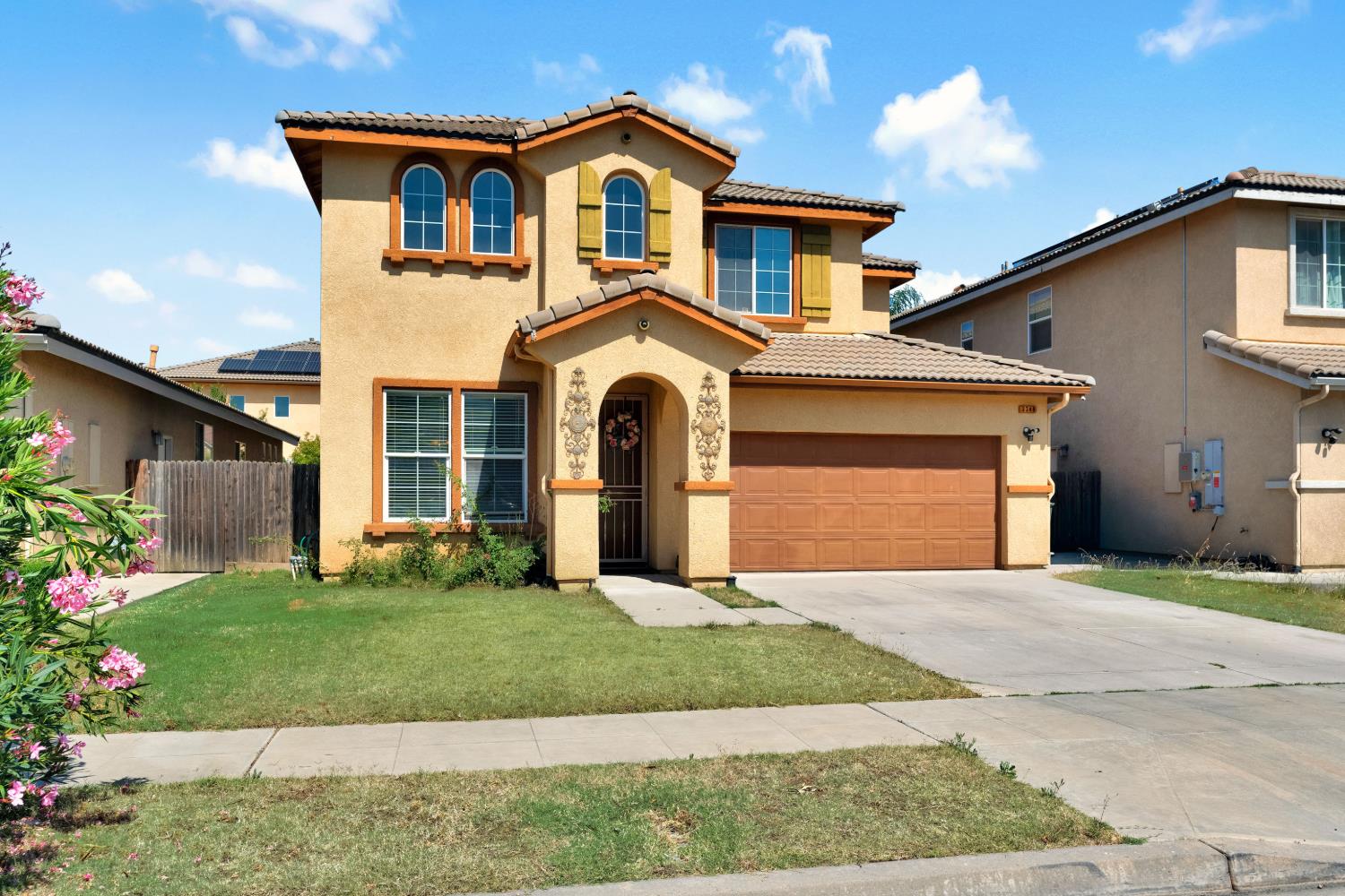 3248 N Applegate Ave, Fresno, CA 93737