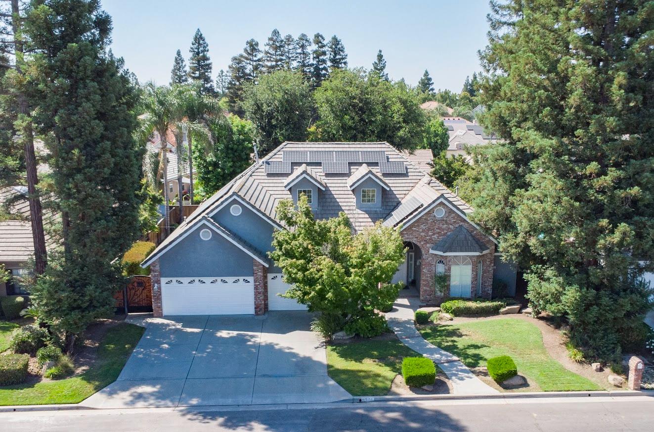 4976 W Birch Ave, Fresno, CA 93722