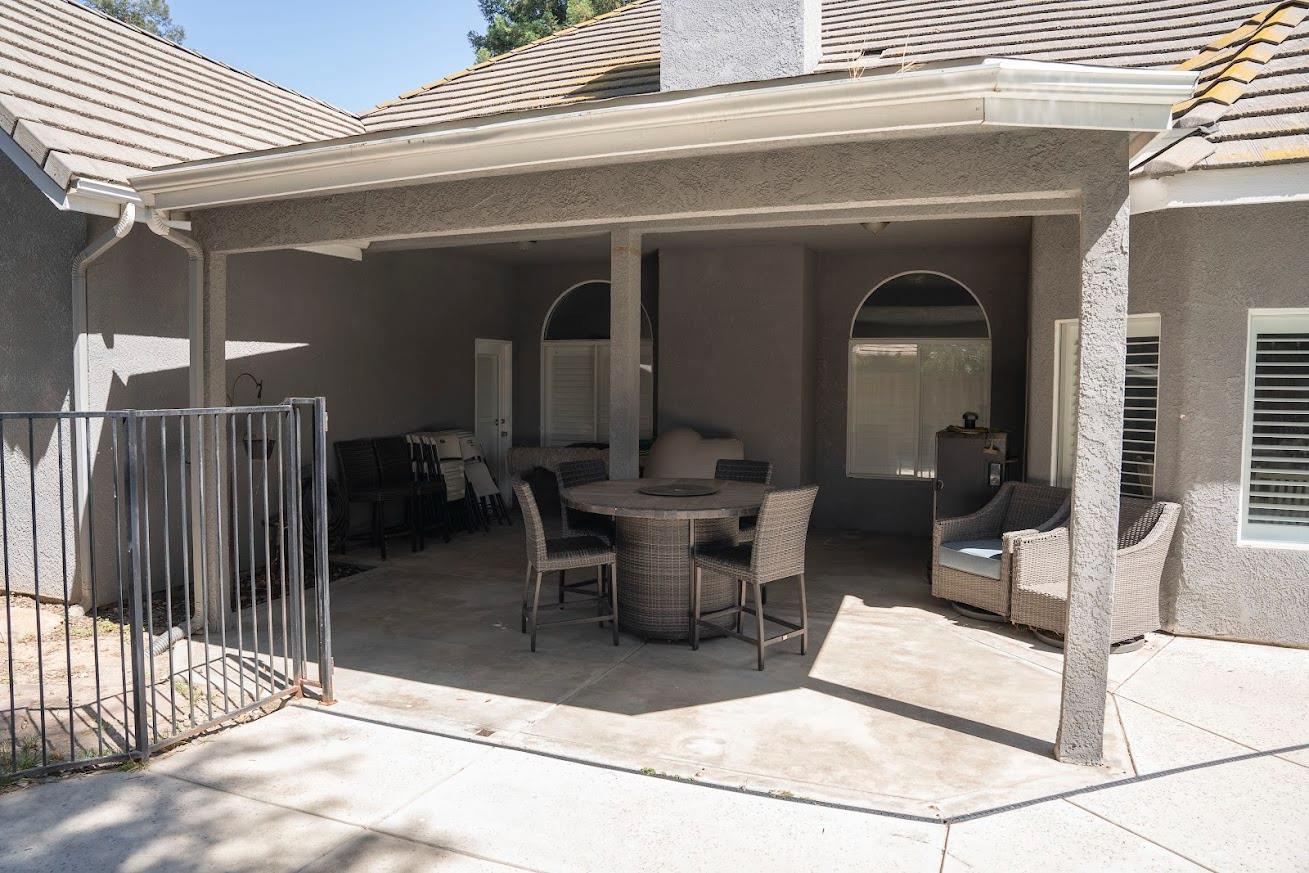 4976 W Birch Ave, Fresno, CA 93722