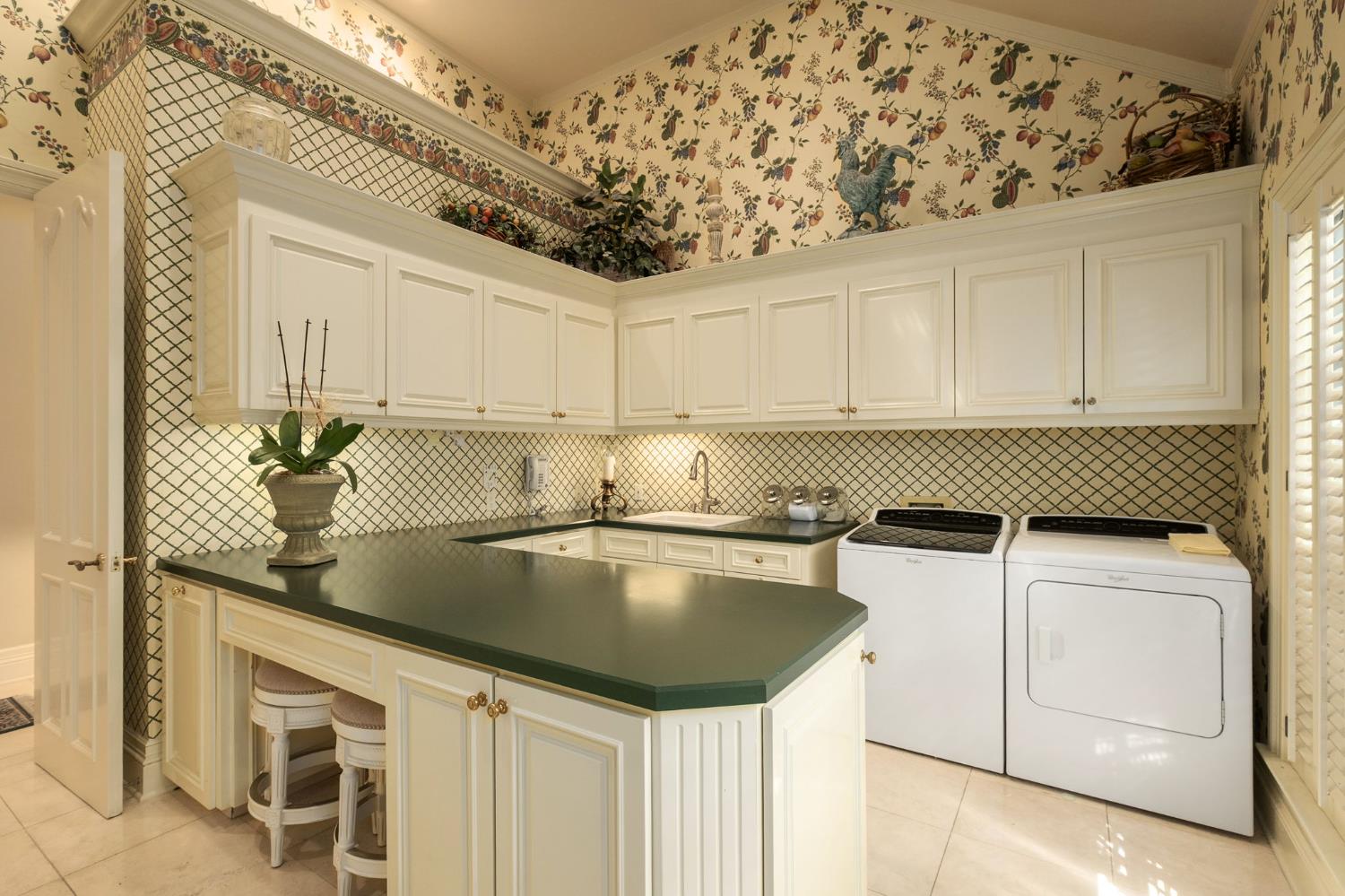 5811 N Forkner Ave, Fresno, CA 93711